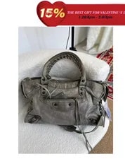 Balenciaga — Balenciaga Classic City Medium Dark — Handbag — resale