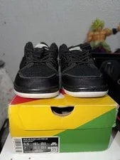 Nike SB — Nike SB Dunk LowGnarhunters — Sneaker — resale