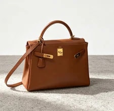 Hermès — Hermès Kelly 32 Flap Top Handle — Handbag — resale