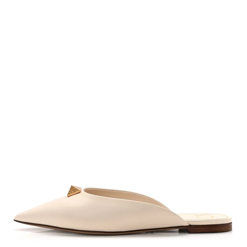 Valentino Garavani — Roman Stud Pointed Mules 37 Light — Designer Shoe — resale