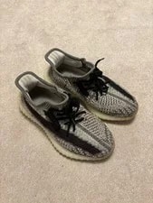 Yeezy — Yeezy Boosts 350 V2 — Sneaker — resale