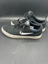 Nike SB — Size 10 - Nike SB Charge - Needs Cleaning — Sneaker — resale