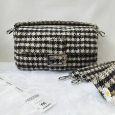 Fendi — Fendi Baguette Medium Houndstooth Auth — Handbag — resale