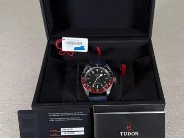 Tudor — Tudor Black Bay GMT Pepsi 2023 Excellent Condition — Watch — resale