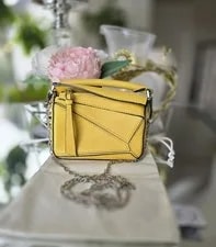 Loewe — Loewe Mini Puzzle Crossbody Handle w/Chain & Dustbag — Handbag — resale