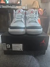 Size 9 - Air Jordan 3 Retro 2013