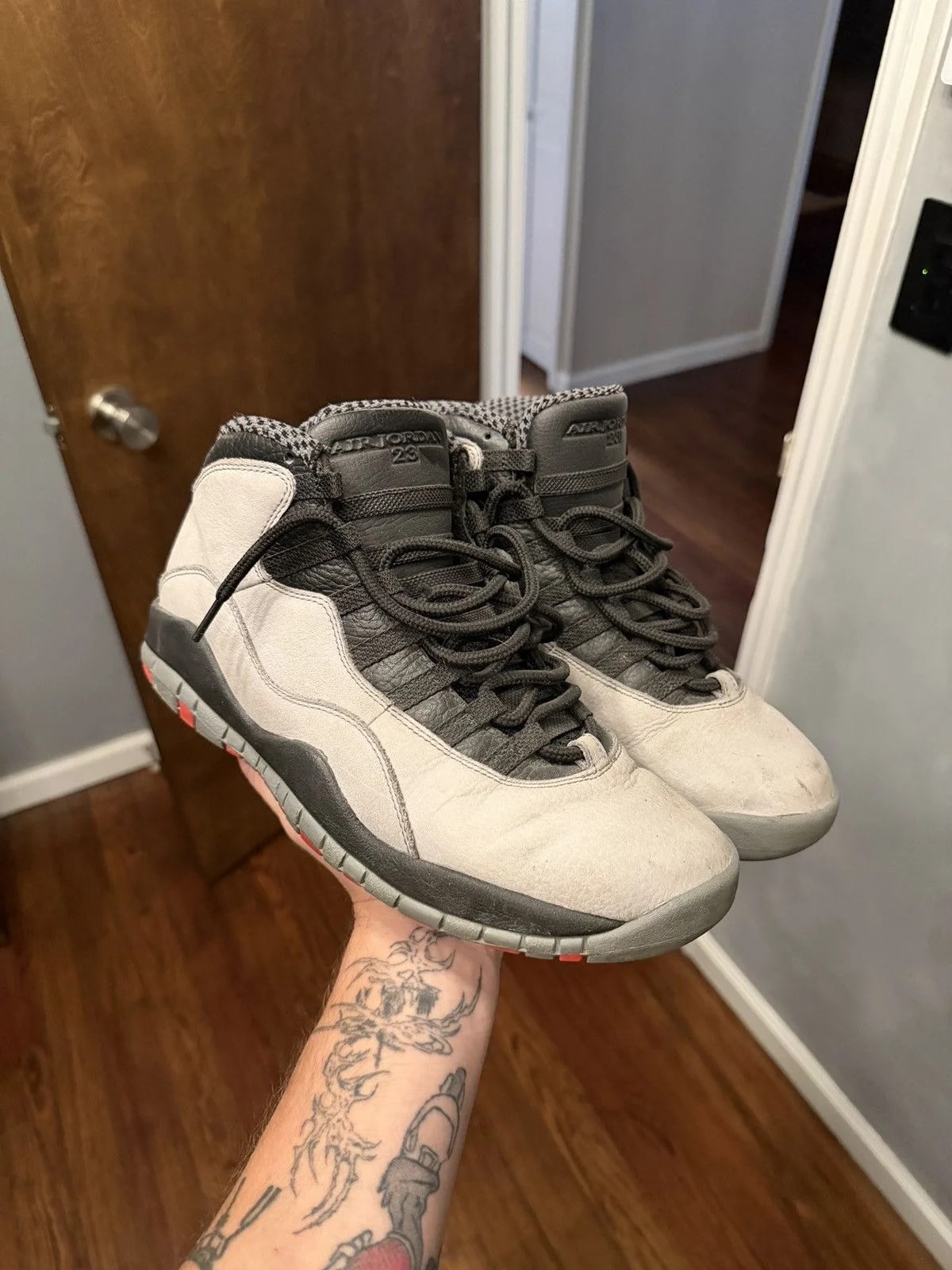 Jordan — Jordan 10 — Sneaker — resale