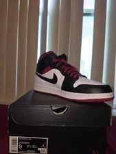 Jordan — Jordan Air 1 Mid Gym / / DQ8426-106 — Sneaker — resale