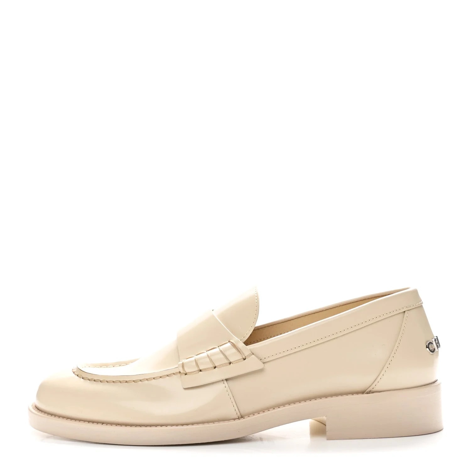 Chanel — Shiny Logo 39.5 — Designer Shoe — resale