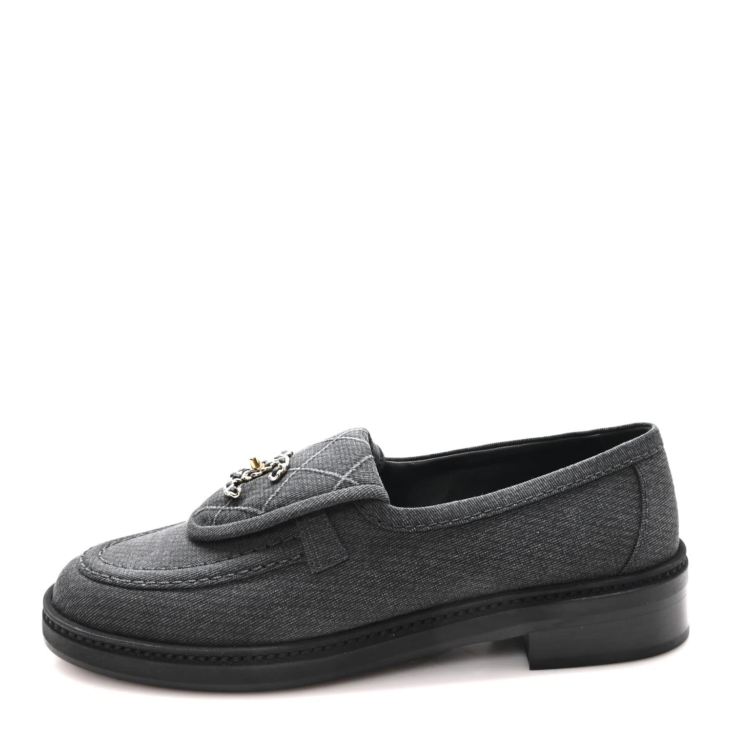 Chanel — Cotton CC Turnlock Moccasins 37 — Designer Shoe — resale