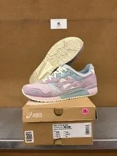 Asics — Clean Asics Gel-lyte III OG Size 10 ’S Barely /Rosequartz — Sneaker — resale