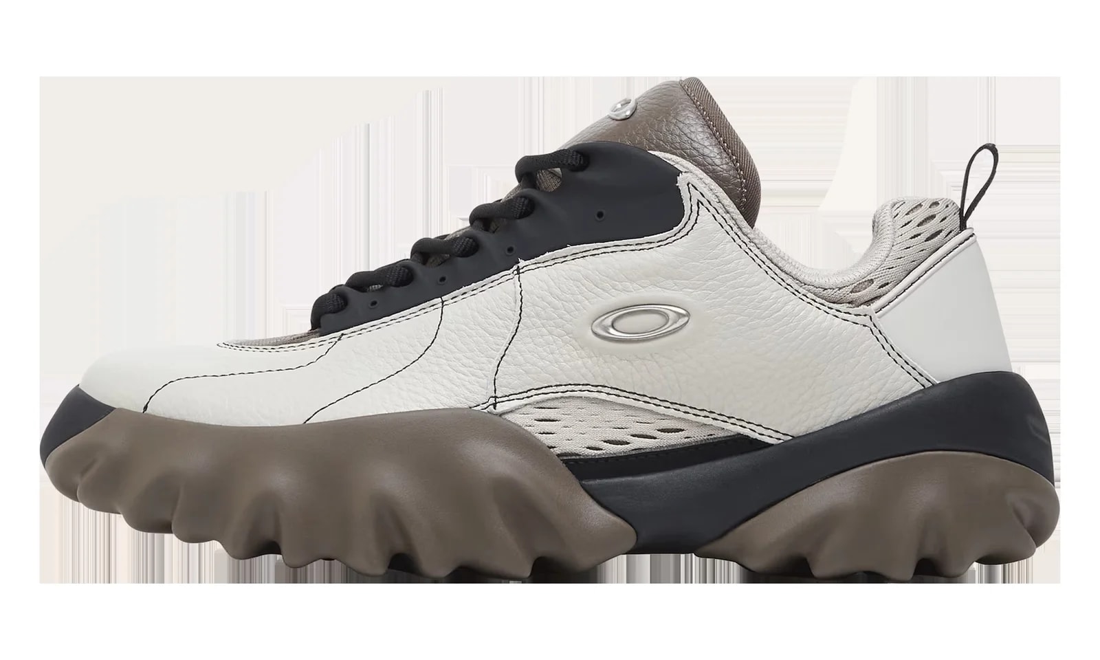 Oakley — Factory Team Chop Saw "Limited Edition - Moonstruck / Putty" FOF100500 31O — Sneaker — resale