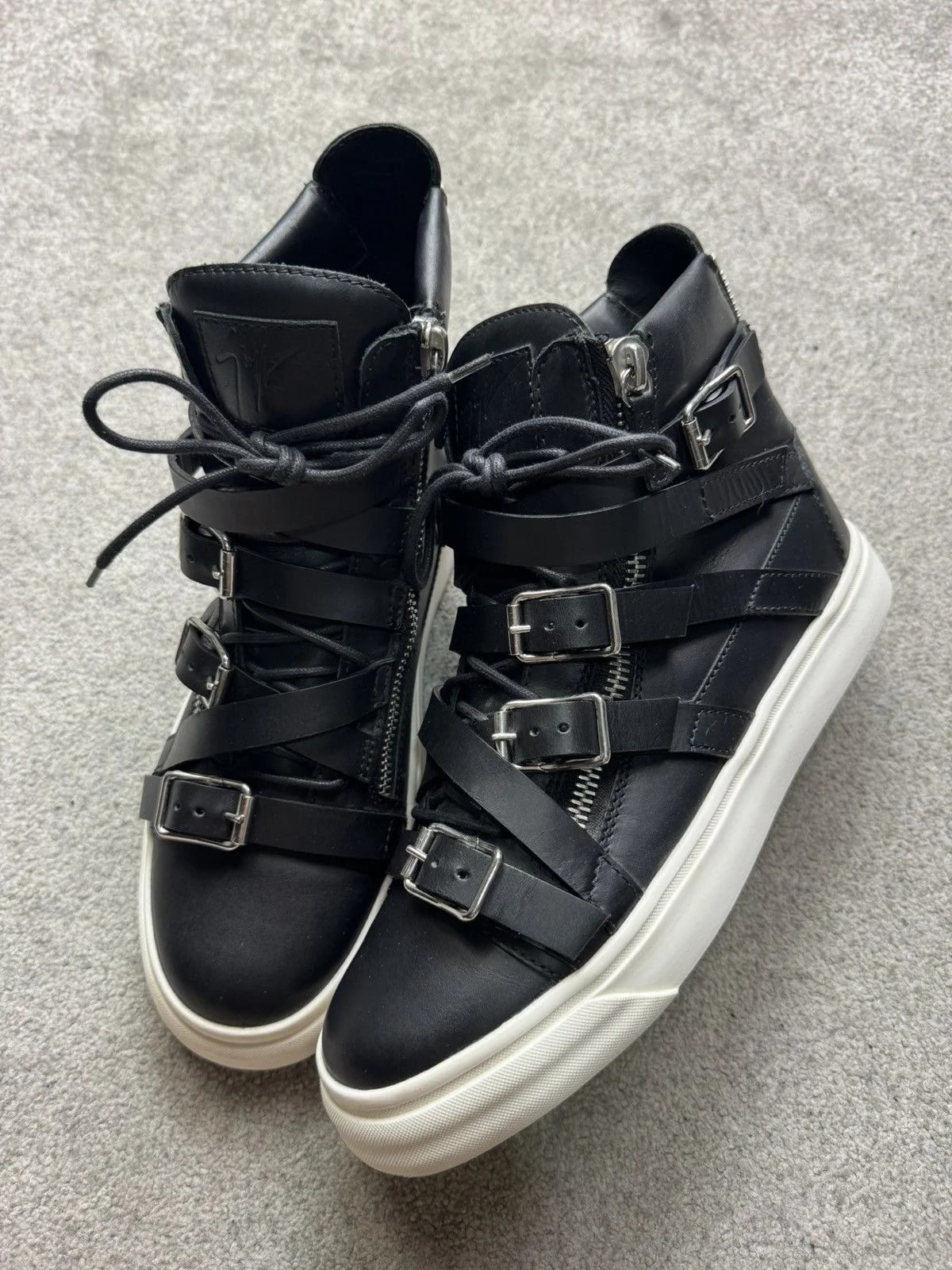 Giuseppe Zanotti — Giuseppe Zanotti High Top Shoes With Lots of — Sneaker — resale