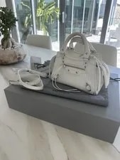 Balenciaga — Balenciaga - City — Handbag — resale