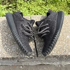 Yeezy — Yeezy Boost 350 V1 Pirate — Sneaker — resale