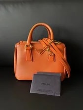 Prada — Prada Galleria Mini Crossbody W/ Auth Card Duty — Handbag — resale