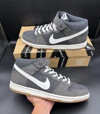 Nike SB — Size 11.5 - Nike SB Dunk Mid Pro Fog 2012 — Sneaker — resale