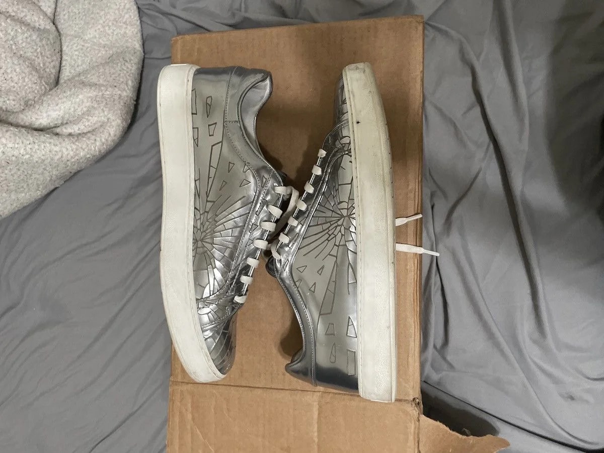 Dior — Shattered — Sneaker — resale