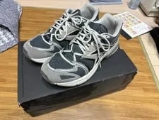 Reebok — Reebok X Critic Premier Road Plus 270 Collaboration Limited Edition Model V — Sneaker — resale