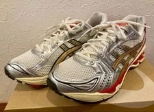 Asics — Asics Gel-Kayano 14 ’S Running Shoes 28cm Excellent Condition — Sneaker — resale