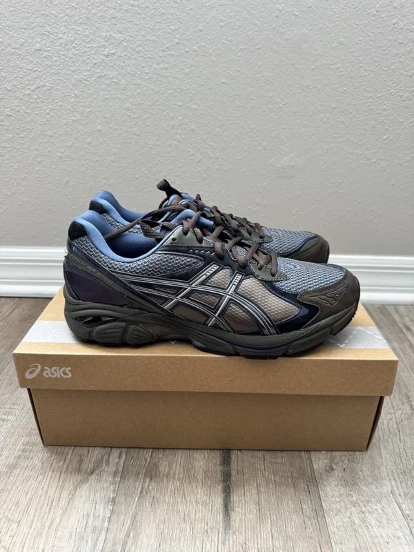 Asics — Asics X Kiko Kostadinov UB6-S GT-2160 — Sneaker — resale