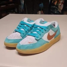 Nike SB — Nike SB Force 58 Casual Low Top Skateboard — Sneaker — resale
