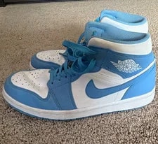 Jordan — Jordan Air 1 Mid Mid Top /University — Sneaker — resale