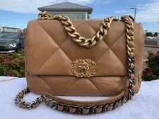 Chanel — Chanel 19 Quilted Medium Flap — Handbag — resale
