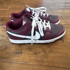 NIKE — Nike Dunk Low’s Beetroot Edition. — Sneaker — resale
