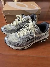 Asics — Asics Gel-kayano 14 Oyster Running Shoes 26.5cm Excellent Condition — Sneaker — resale
