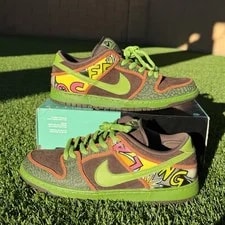 Nike SB — Nike SB Dunk Low Skateboarding 2015 de la Soul OG 789841-332 — Sneaker — resale