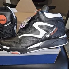 Reebok — Reebok Pump Omni Lightweight 2017 Classic Retro — Sneaker — resale