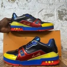 Louis Vuitton — Louis Vuitton Size 10.5 (9.5LV) — Sneaker — resale