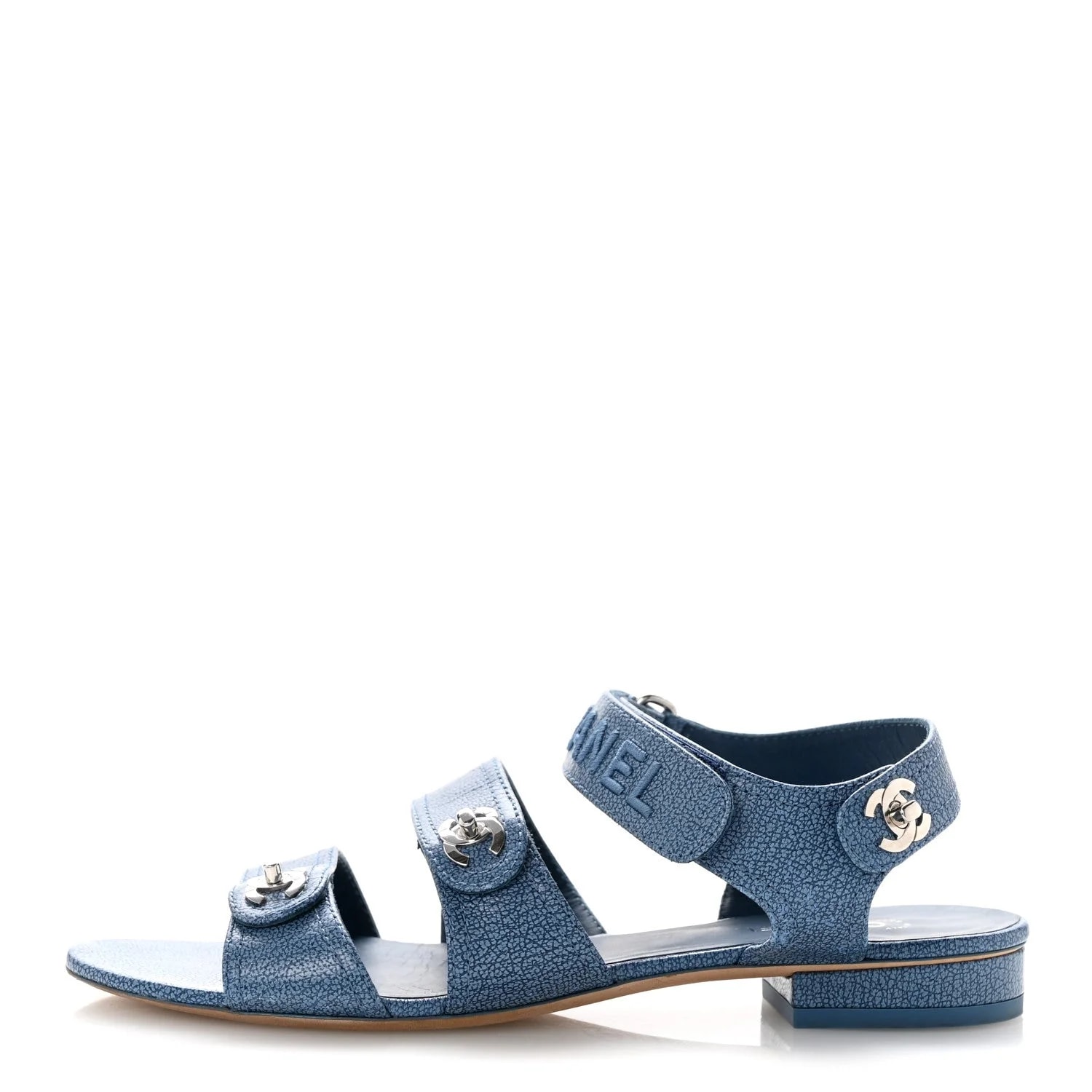 Chanel — Logo CC Turnlock 39 — Designer Shoe — resale