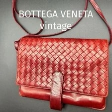 Bottega Veneta — Bottega Veneta Genuine — Handbag — resale