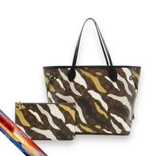 Louis Vuitton — Louis Vuitton Neverfull Collab League of Legends — Handbag — resale