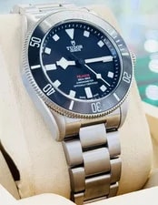 Tudor — Tudor Pelagos 39mm M25407N Titanium — Watch — resale