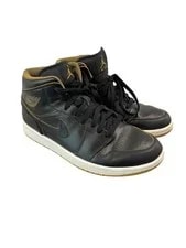 Jordan — Size 8 Jordan 1 Retro (Worn Once) (I) — Sneaker — resale