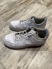 Nike — Nike Air Force 1 ‘07 ’S — Sneaker — resale