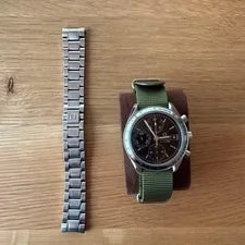 Omega — Omega Speedmaster 3513.50 Automatic Chronograph Black Dial 39mm — Watch — resale