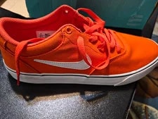 Nike SB — Nike SB Chron 2 Low / Skate Shoes DM3494-801 — Sneaker — resale