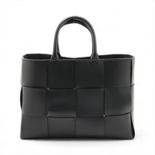 Bottega Veneta — Bottega Veneta Maxi the Arco Large — Handbag — resale