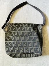 Fendi — Fendi Monogram / Zip, Detachable Strap — Handbag — resale