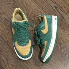 Nike — 12 - Nike AF1 LeBron Svdm Saint Mary’s 309063-371 — Sneaker — resale