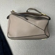 Loewe — Loewe Puzzle Medium Geometric Crossbody - Very Good #19DABD8 — Handbag — resale