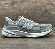 New Balance — New Balance Shoes 15 B 990v6 — Sneaker — resale