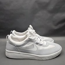 Nike SB — Nike SB Nyjah Free 2 Shoes Size 11 Skateboarding BV2078-006 — Sneaker — resale