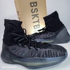 Adidas — Adidas US 13.5 Boost Yeezy Bsktbl — Sneaker — resale