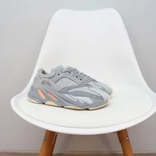 Adidas — Adidas Yeezy Boost 700 V1 Authentic US 4, 5 / EU 36 — Sneaker — resale