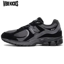 New Balance — New Balance 2002R ' Magnet' M2002RBL New — Sneaker — resale